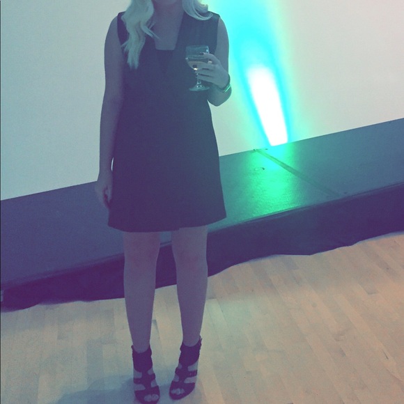 Faux leather dress - Picture 7 of 7